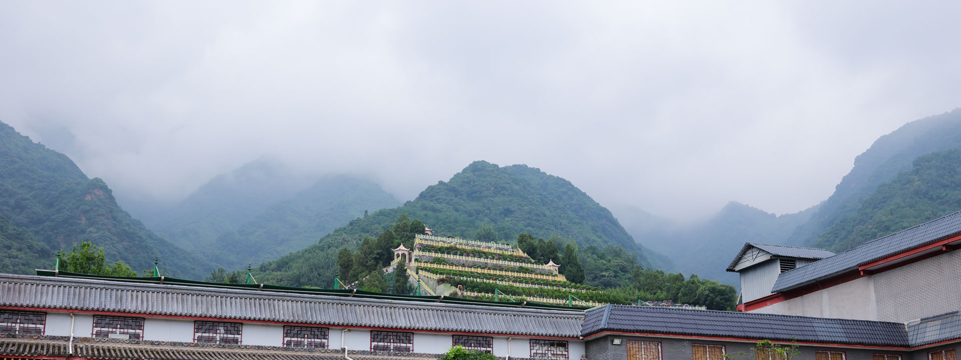 九龙山公墓